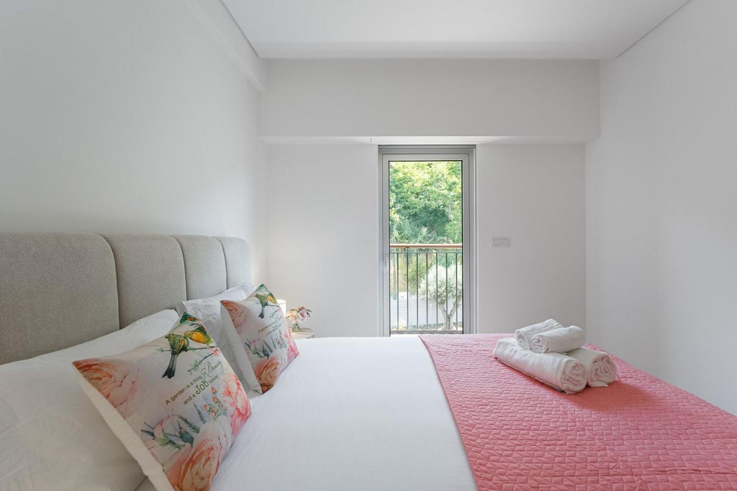 Guestready - Majestic Riverside Terrace In Coimbra Apartman Kültér fotó